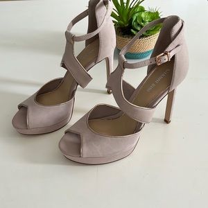 NWT Gianni Bini Stilettos!